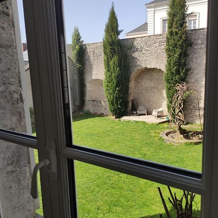 Demeure Des Cordeliers Avec Parking Prive Bed and Breakfast Blois Eksteriør billede