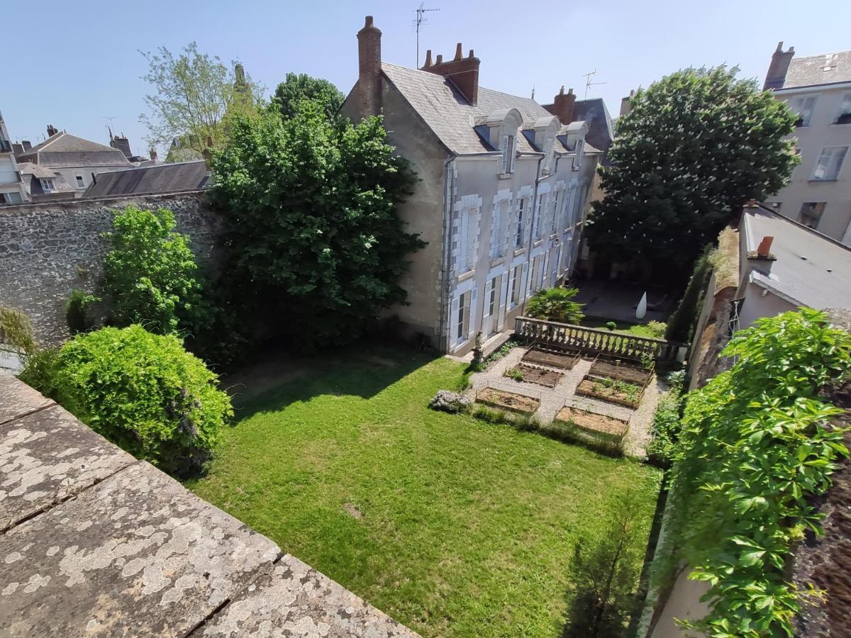 Demeure Des Cordeliers Avec Parking Prive Bed and Breakfast Blois Eksteriør billede