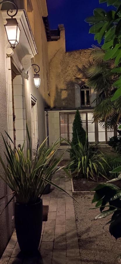 Demeure Des Cordeliers Avec Parking Prive Bed and Breakfast Blois Eksteriør billede