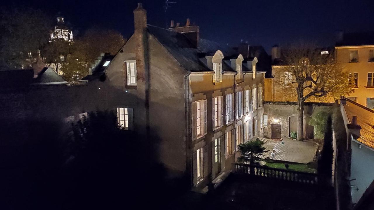 Demeure Des Cordeliers Avec Parking Prive Bed and Breakfast Blois Eksteriør billede