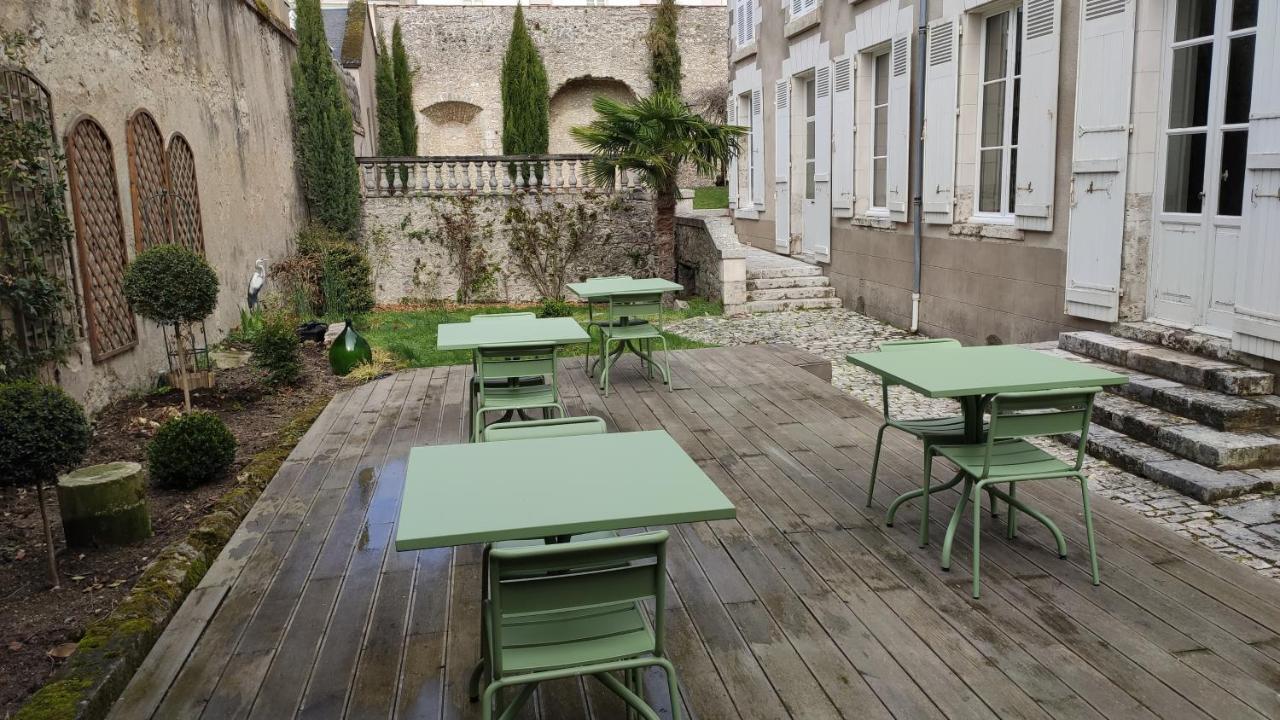 Demeure Des Cordeliers Avec Parking Prive Bed and Breakfast Blois Eksteriør billede