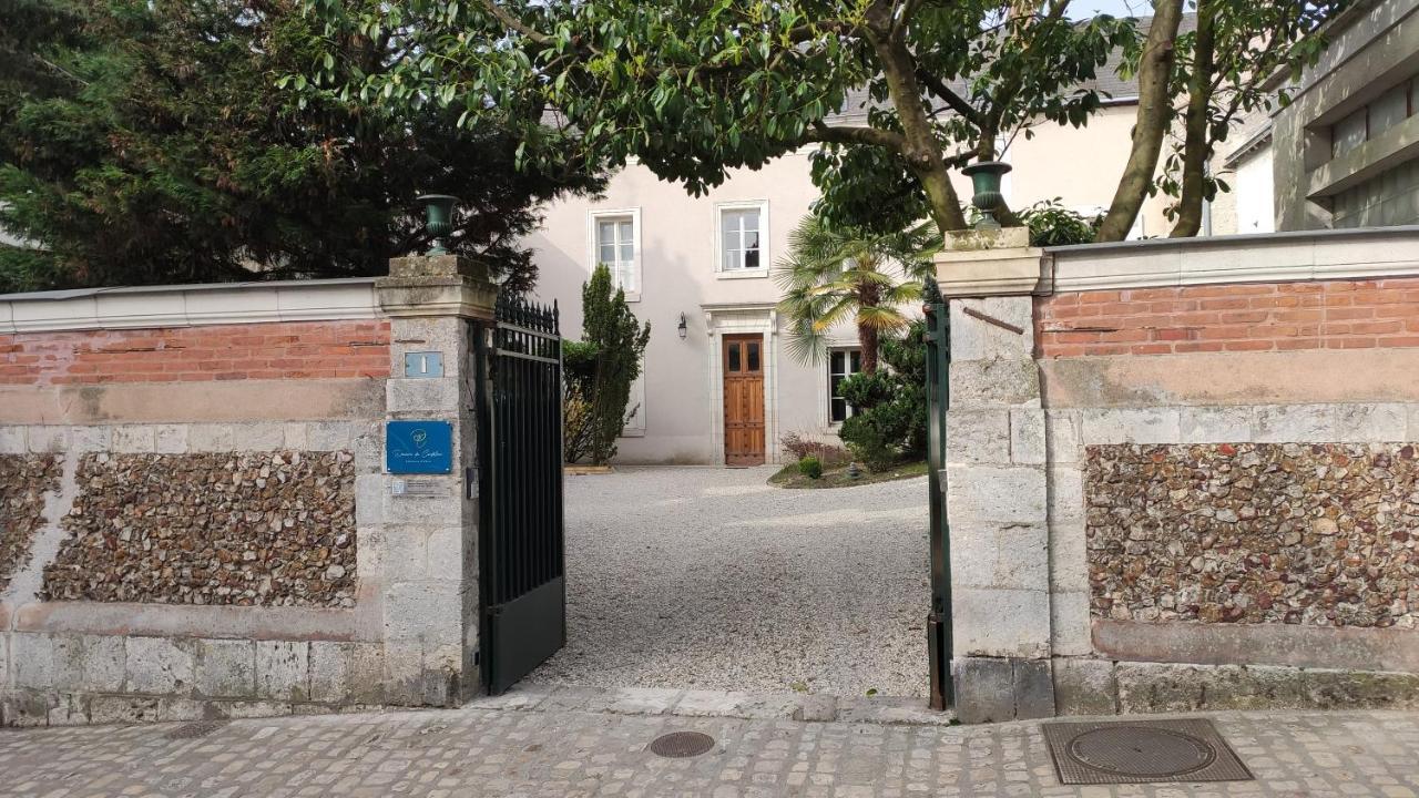 Demeure Des Cordeliers Avec Parking Prive Bed and Breakfast Blois Eksteriør billede