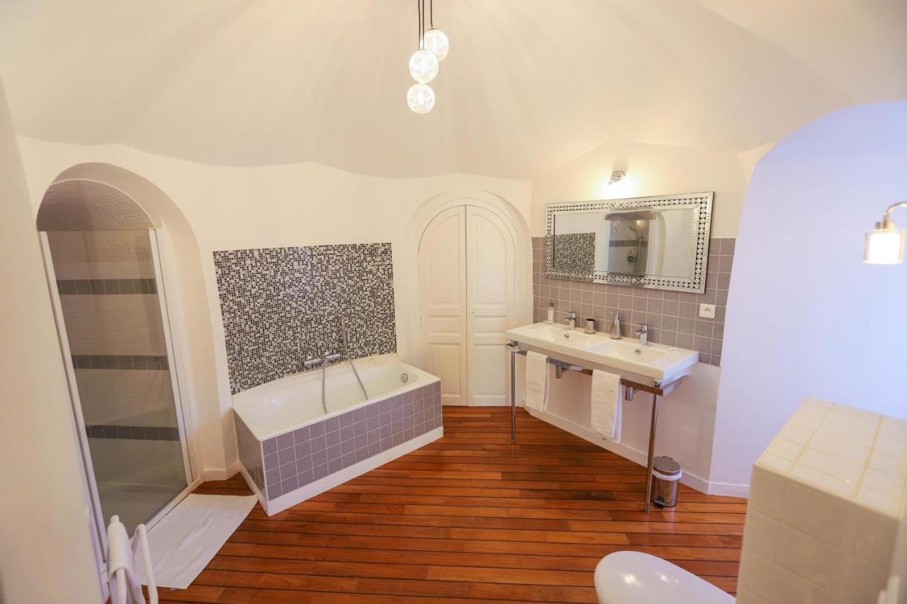 Demeure Des Cordeliers Avec Parking Prive Bed and Breakfast Blois Eksteriør billede