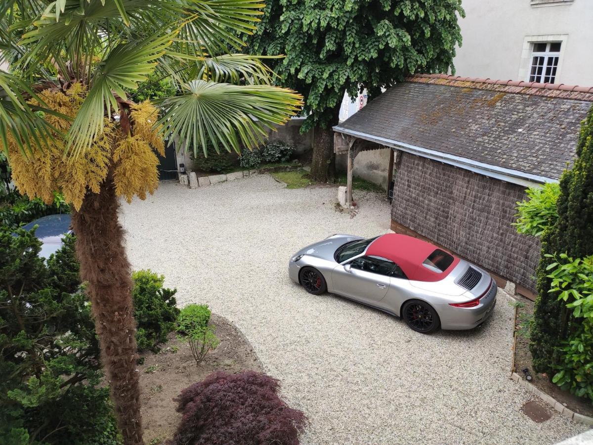 Demeure Des Cordeliers Avec Parking Prive Bed and Breakfast Blois Eksteriør billede